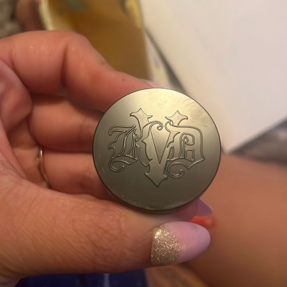 Never opened Kay von d translucent powder